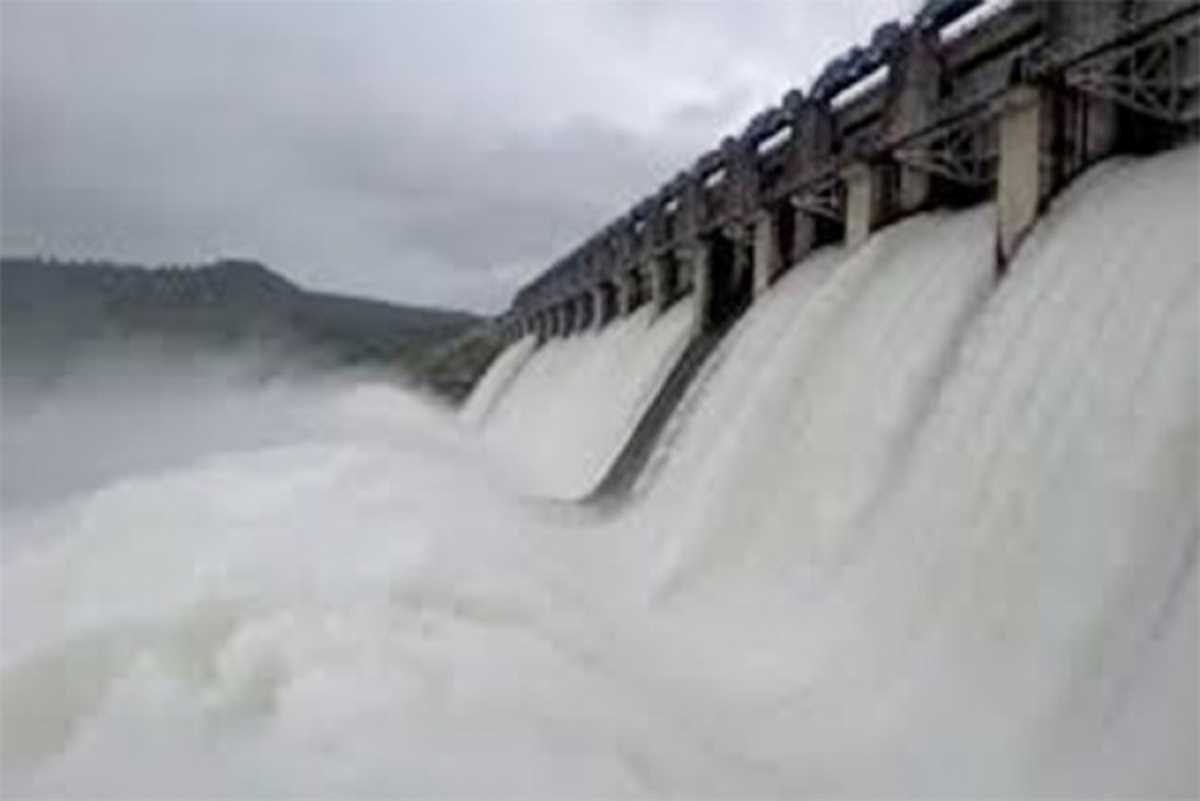 जयकवाड़ी बाध से आज चौथे दिन भी पानी छोड़ा गया